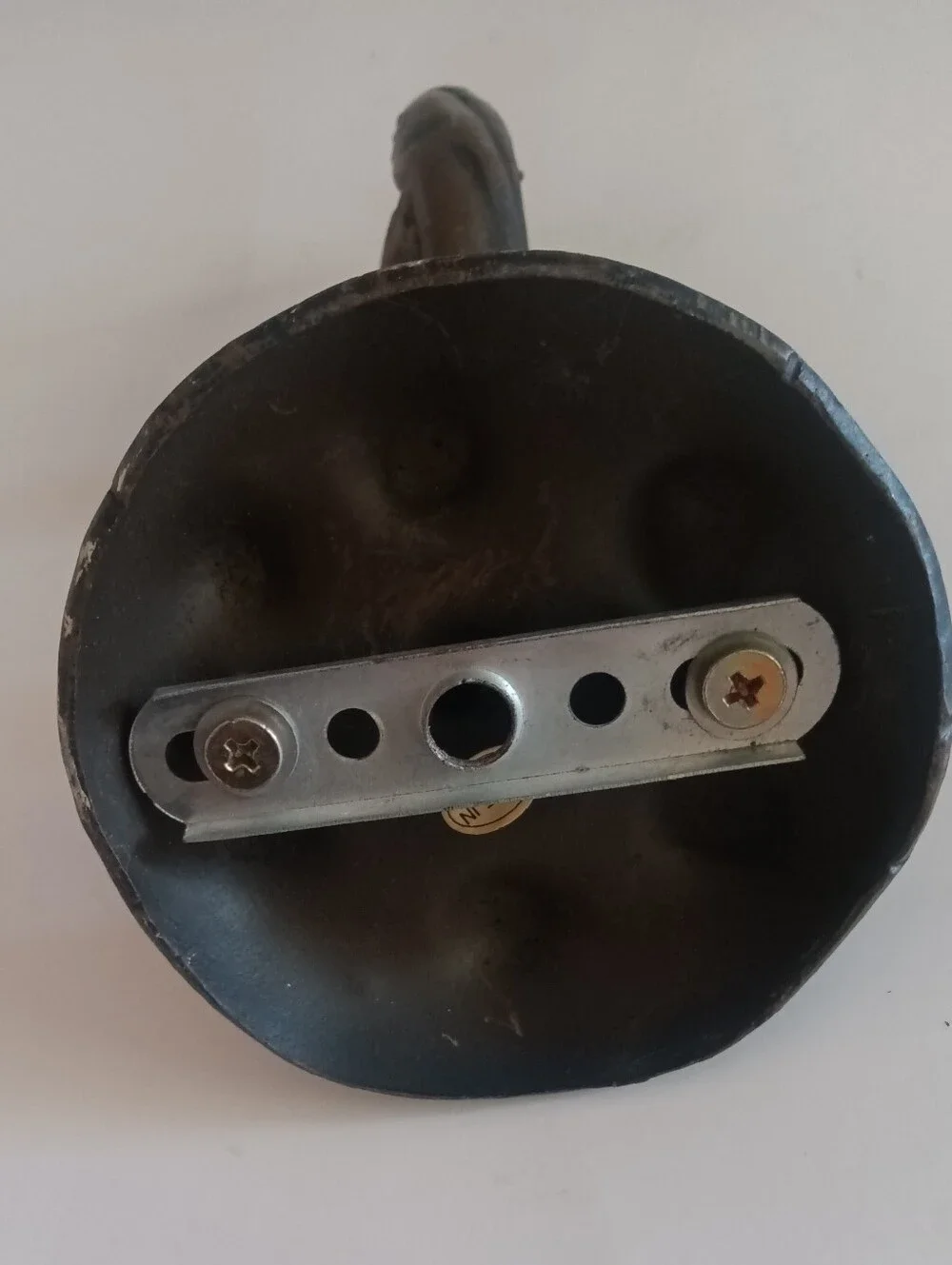 N/A cast metal